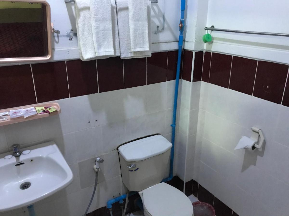 Smile Motel Pyay Ngoại thất bức ảnh
